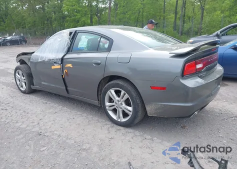 2011 Dodge Charger R/T z USA, uszkodzony, nr VIN 2B3CM5CTXBH517813